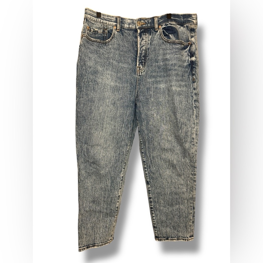 Torrid Acid Wash Light Blue Denim Jeans Straight Leg Button Fly High Rise Sz 16